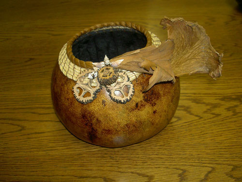 Gourd with Black Walnut