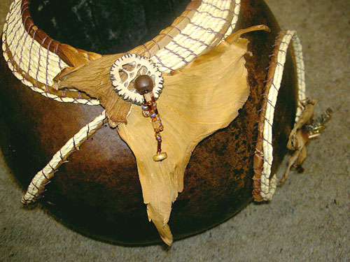 Gourd with Philodendron